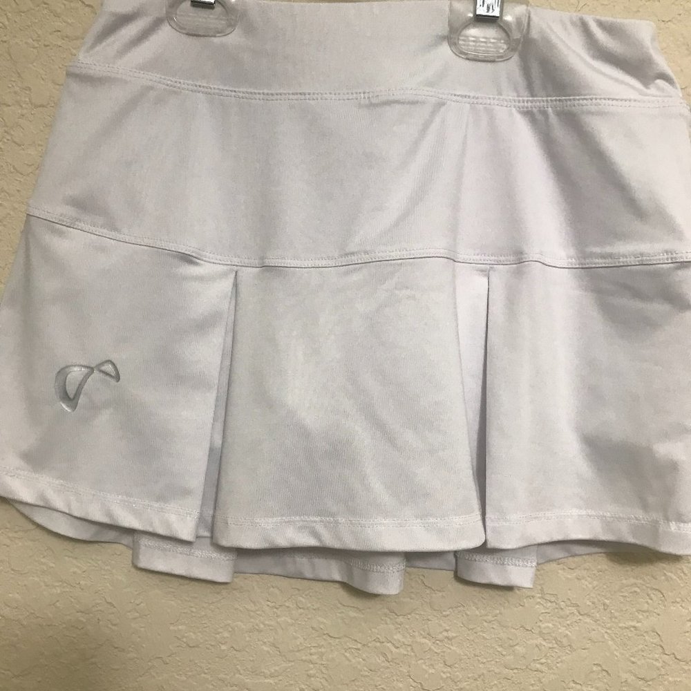 Athletic DNA girls youth medium white tennis skort